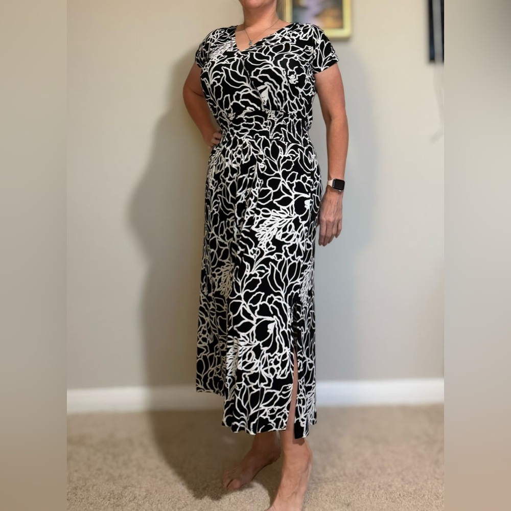 Belle by Kim Gravel Black and White Women's Dress